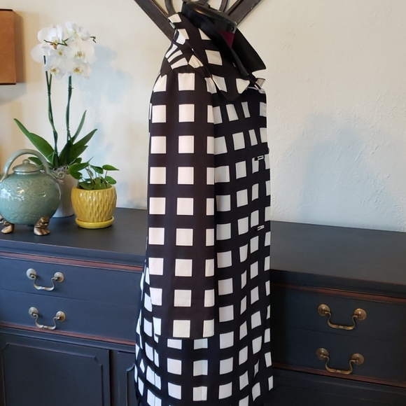 Kate Spade Jackie O black white hot pink rain coat - Picture 2 of 8